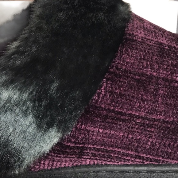 Totes Toasties Memory Foam Slippers - Picture 4 of 14